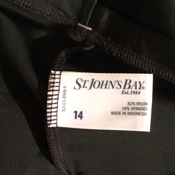 St. John’s Bay skirted swim bottom 14 - Picture 4 of 6